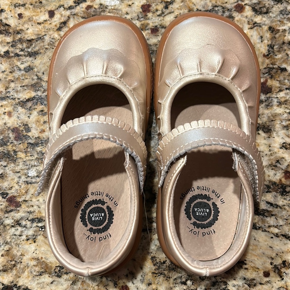 Livie & Luca size 10 shoes